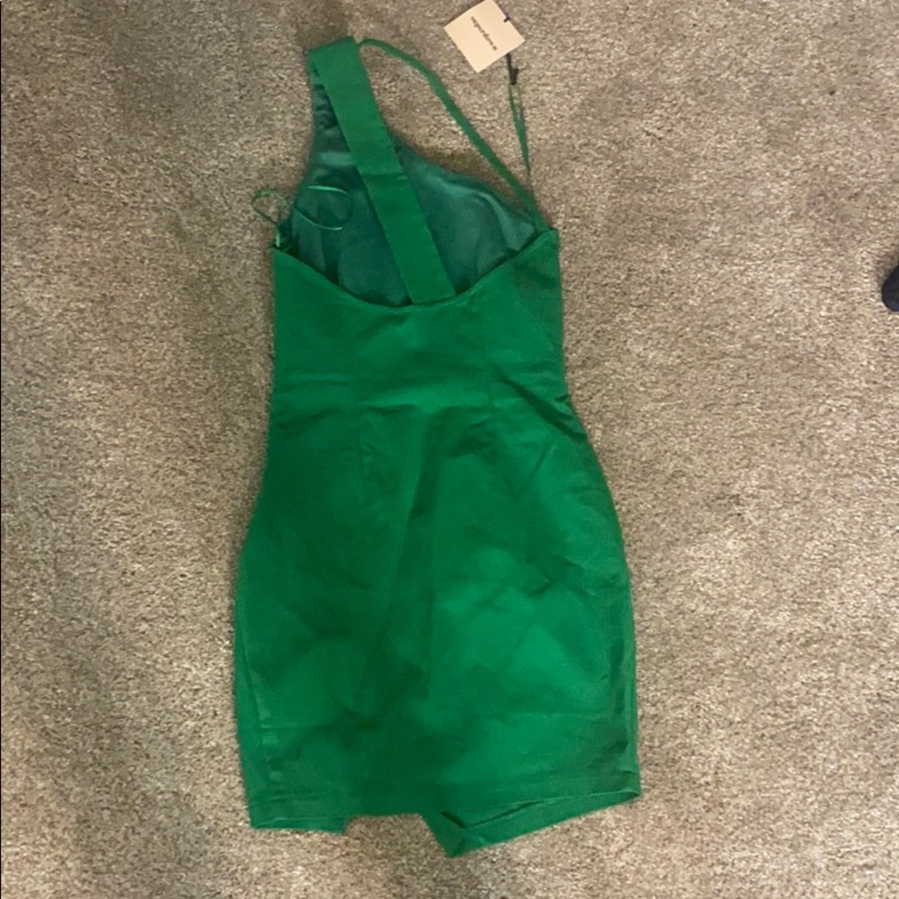 Superdown dress! - Picture 2 of 4